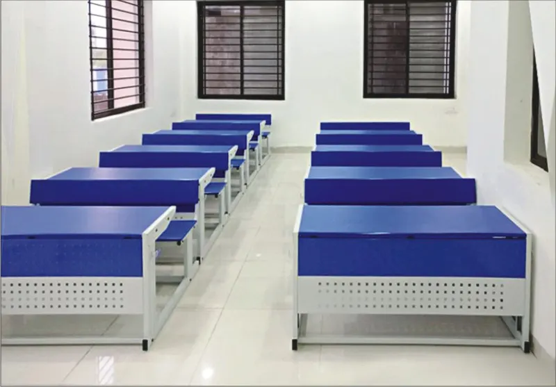 Writing Pad Chairs
